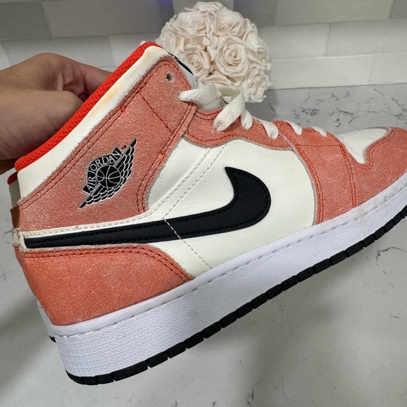 Nike Air Jordan - Picture 7 of 7